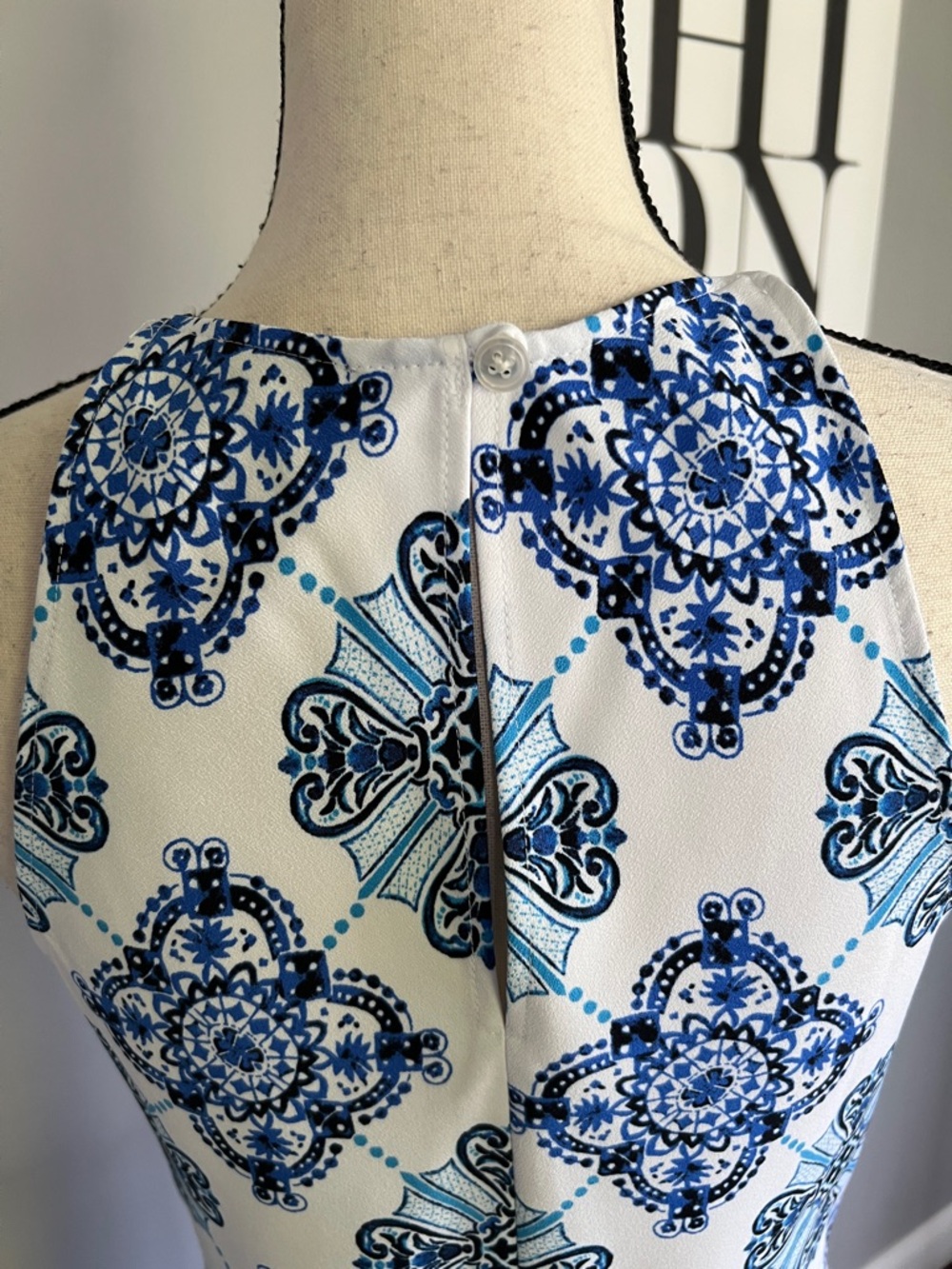 Ann Taylor Factory Blue Tile Motif Dress - Picture 6 of 10
